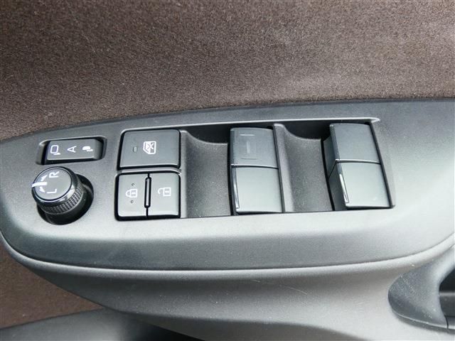 TOYOTA YARIS CROSS 2021 Image 31