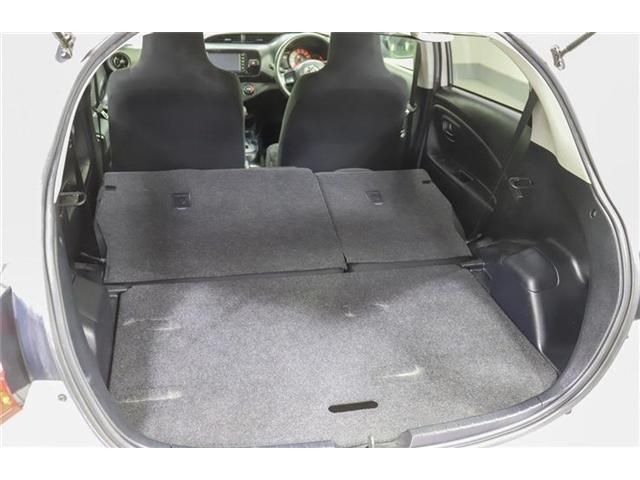 TOYOTA VITZ  4WD 2019 Image 31