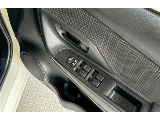 TOYOTA VITZ  4WD 2019 Image 31