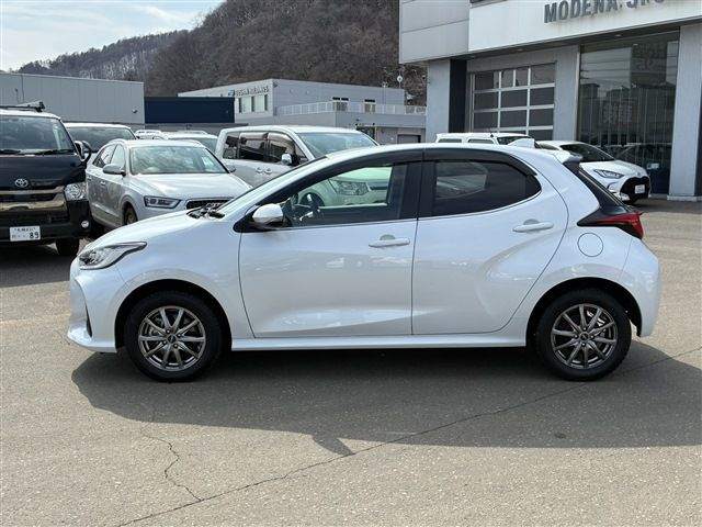 TOYOTA YARIS HYBRID 2023 Image 31