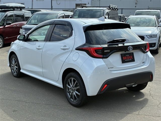 TOYOTA YARIS HYBRID 2023 Image 31