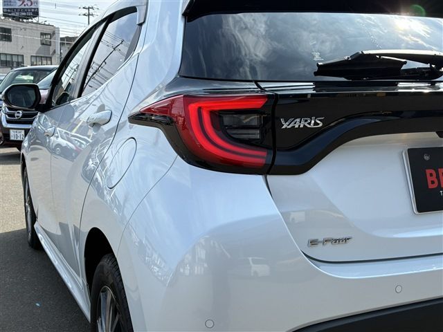 TOYOTA YARIS HYBRID 2023 Image 31