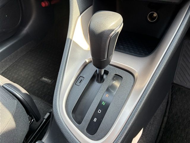 TOYOTA YARIS HYBRID 2023 Image 31