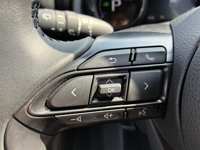 TOYOTA YARIS HYBRID 2023 Image 31