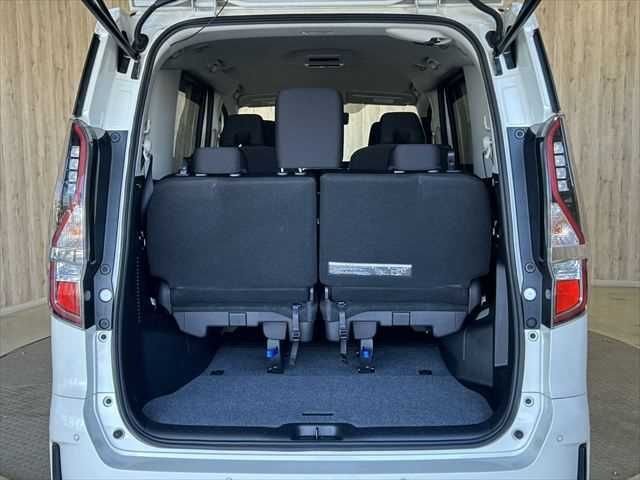 NISSAN SERENA  WG 2022 Image 31