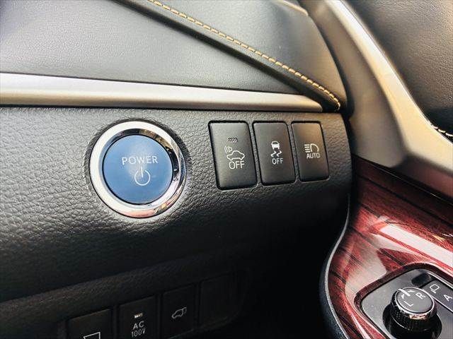 TOYOTA HARRIER HYBRID 2014 Image 31