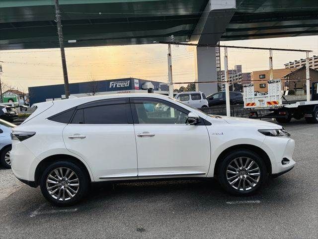 TOYOTA HARRIER HYBRID 2014 Image 31