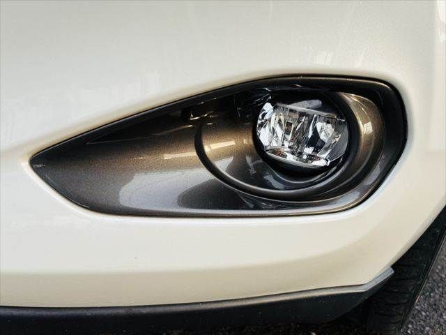 TOYOTA HARRIER HYBRID 2014 Image 31