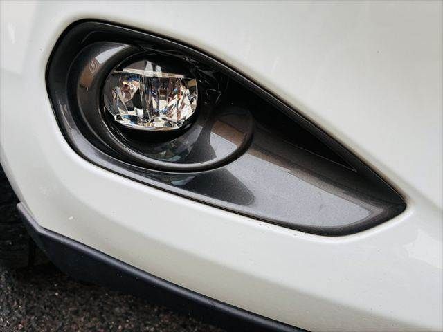 TOYOTA HARRIER HYBRID 2014 Image 31