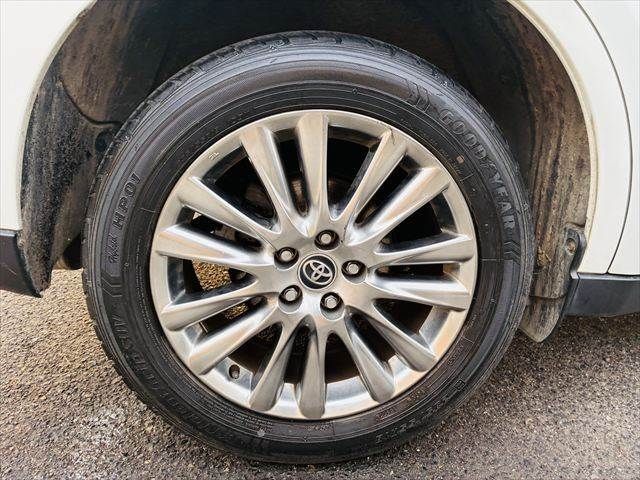 TOYOTA HARRIER HYBRID 2014 Image 31