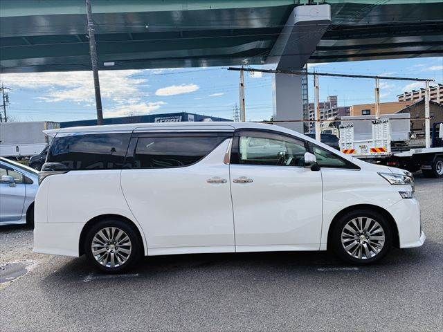 TOYOTA VELLFIRE 2017 Image 31