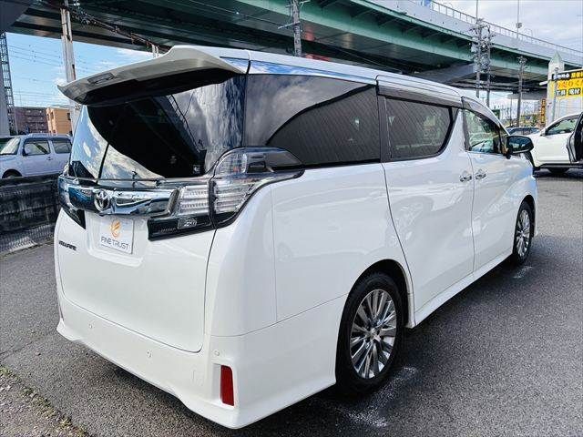 TOYOTA VELLFIRE 2017 Image 31
