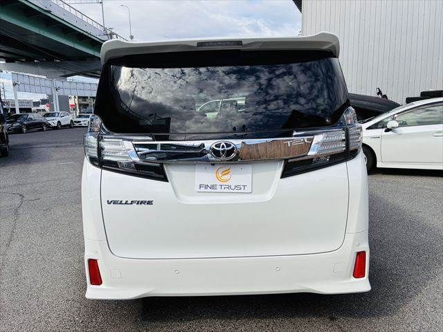 TOYOTA VELLFIRE 2017 Image 31