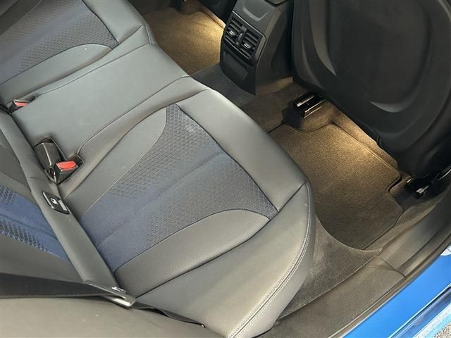 BMW 1SERIES 2020 Image 31