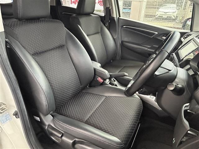 HONDA FIT HYBRID 2017 Image 31