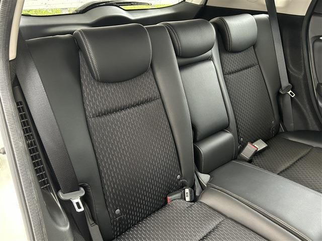 HONDA FIT HYBRID 2017 Image 31