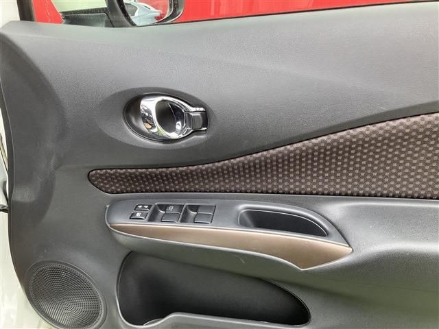 NISSAN NOTE 2017 Image 31