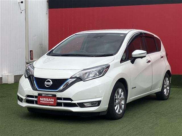 NISSAN NOTE 2017 Image 31