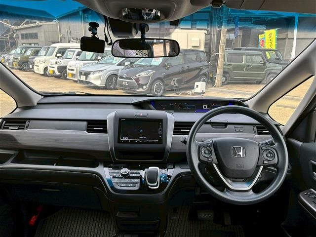 HONDA FREED HYBRID 2023 Image 31