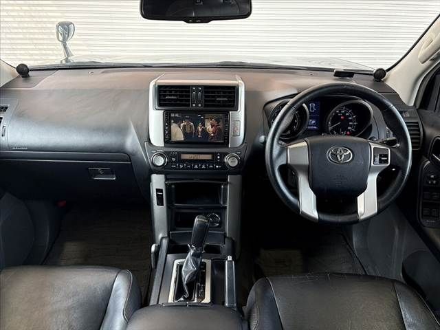 TOYOTA LANDCRUISER PRADO 2009 Image 31