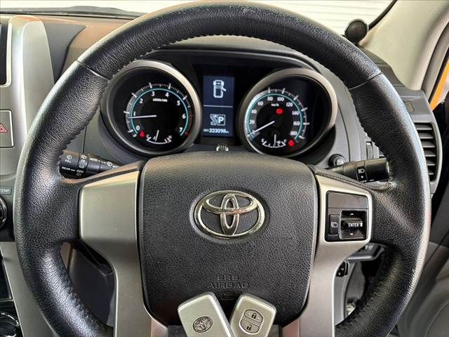 TOYOTA LANDCRUISER PRADO 2009 Image 31