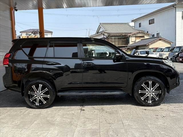 TOYOTA LANDCRUISER PRADO 2009 Image 31