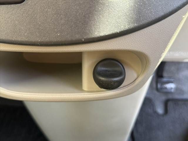 DAIHATSU TANTO 2017 Image 31