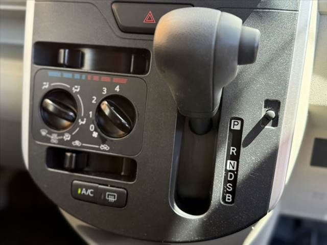 DAIHATSU TANTO 2017 Image 31