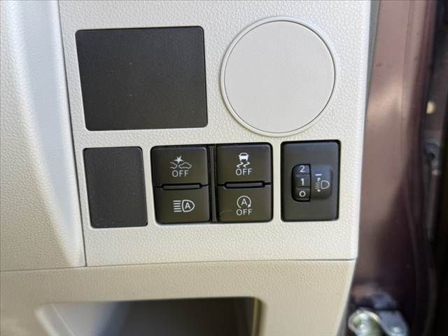 DAIHATSU TANTO 2017 Image 31