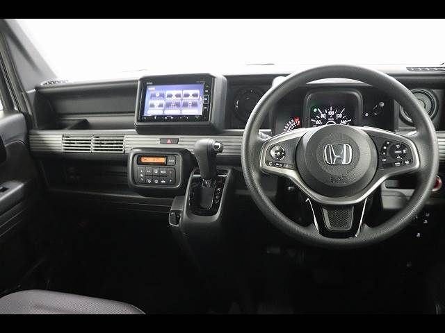 HONDA N-VAN+STYLE 2018 Image 31