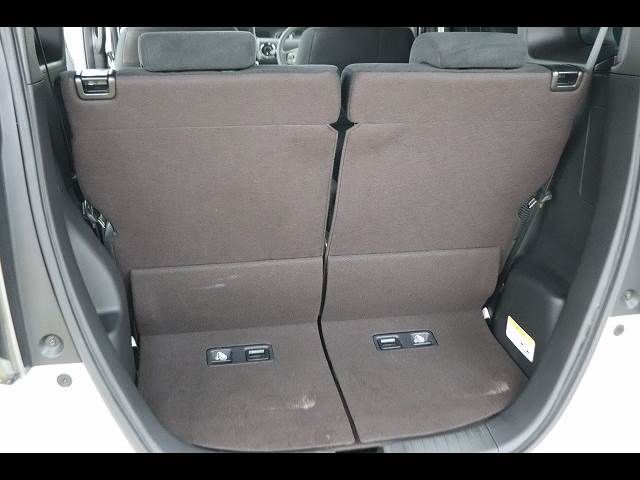 HONDA N BOX CUSTOM 2020 Image 31