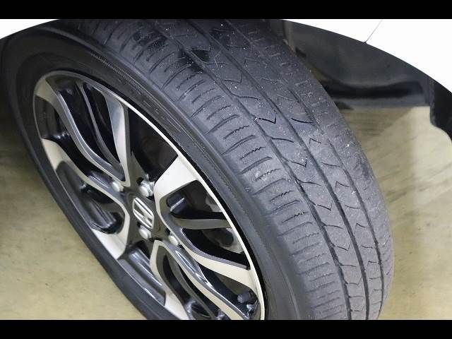 HONDA N BOX CUSTOM 2020 Image 31