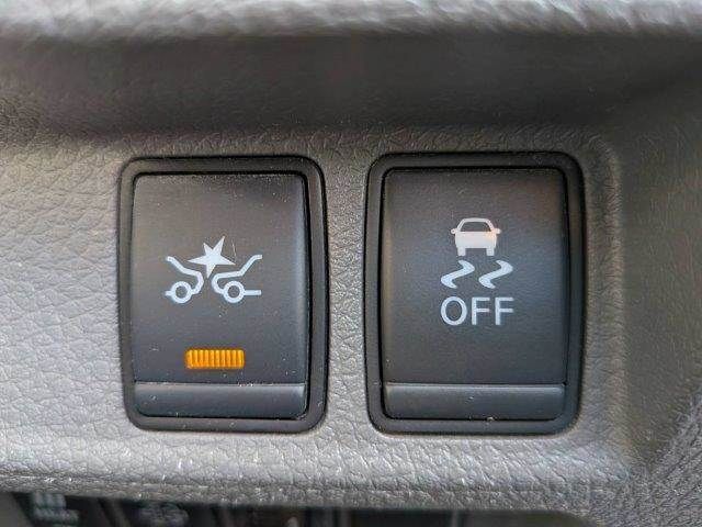 NISSAN NV350 CARAVAN 1.2T 2020 Image 31