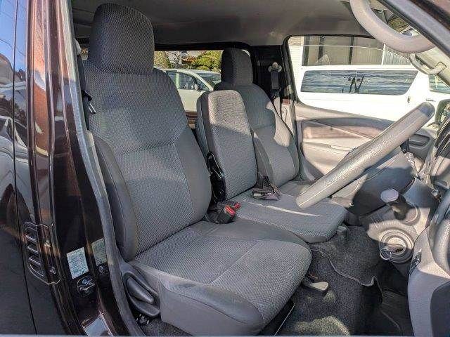 NISSAN NV350 CARAVAN 1.2T 2020 Image 31