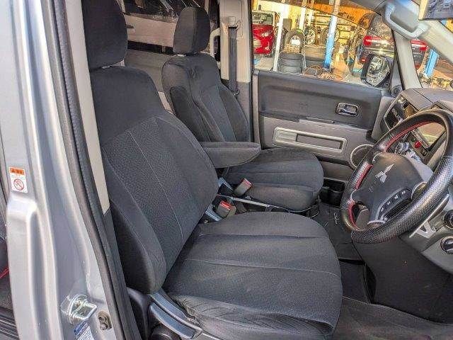 MITSUBISHI DELICA D:5 4WD 2014 Image 31