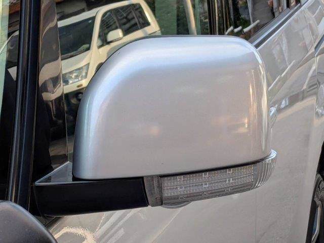 MITSUBISHI DELICA D:5 4WD 2014 Image 31