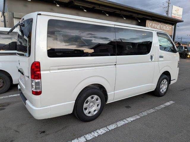 TOYOTA HIACE VAN 4WD 2019 Image 31