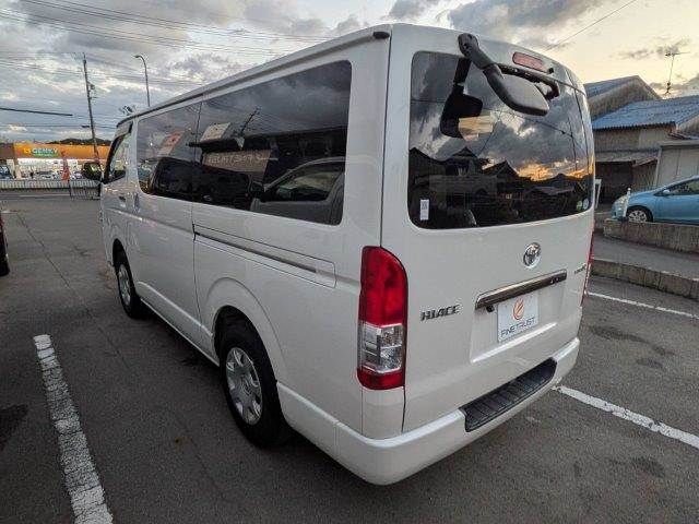 TOYOTA HIACE VAN 4WD 2019 Image 31