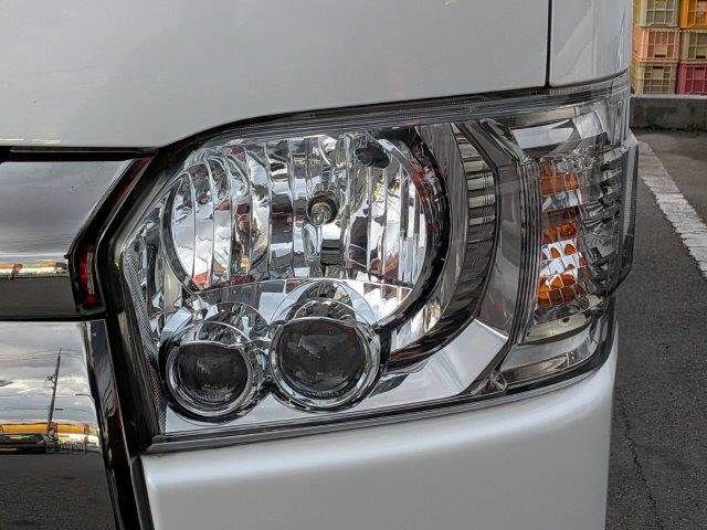 TOYOTA HIACE VAN 4WD 2019 Image 31