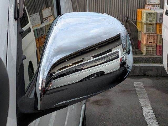 TOYOTA HIACE VAN 4WD 2019 Image 31