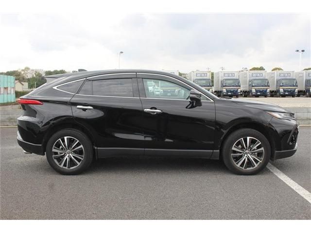 TOYOTA HARRIER HYBRID 2023 Image 31