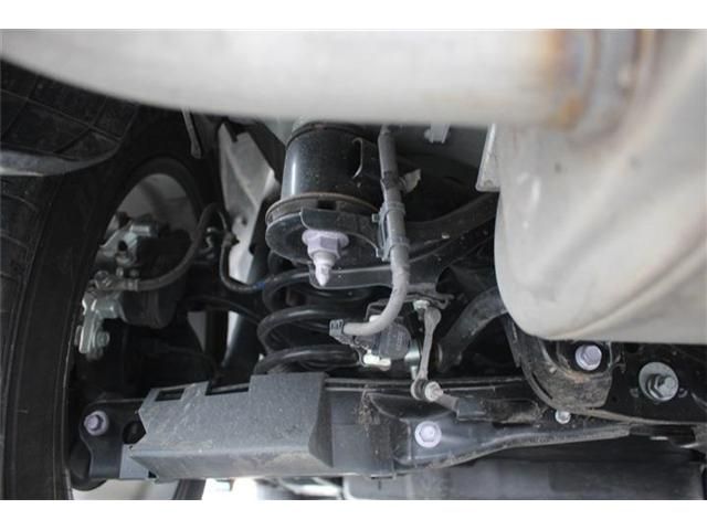 TOYOTA HARRIER HYBRID 2023 Image 31