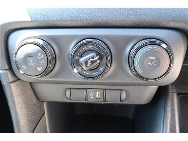 TOYOTA YARIS 2023 Image 31