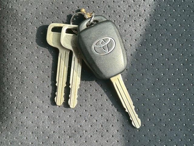 TOYOTA AQUA 2014 Image 31