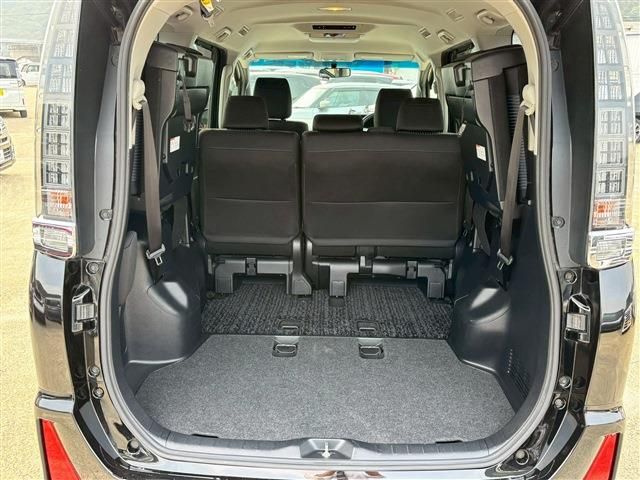 TOYOTA VOXY 2014 Image 31