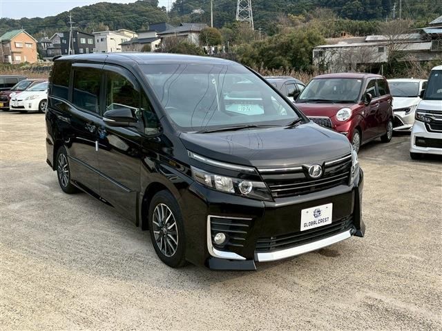 TOYOTA VOXY 2014 Image 31