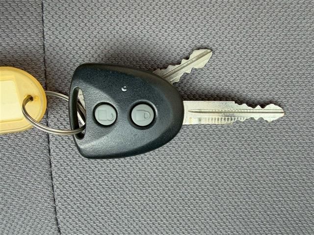 DAIHATSU MIRA E:S 2015 Image 31