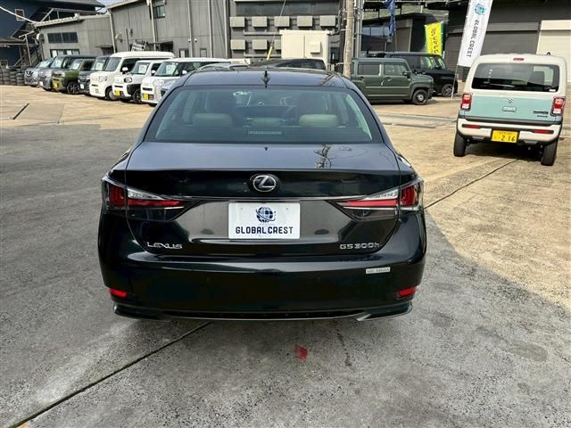 TOYOTA LEXUS GS300H 2018 Image 31
