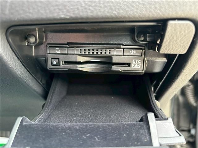 TOYOTA LEXUS GS300H 2018 Image 31