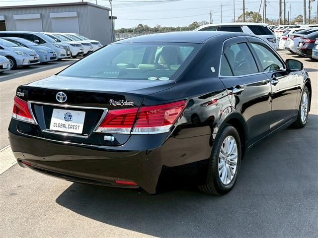 TOYOTA CROWN SEDAN HYBRID 2015 Image 31